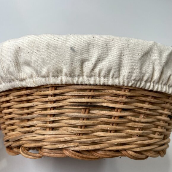 Ballerina Farm Willa Sourdough Starter & Set of 2 Proofing Wicker Cloth Baskets - Picture 12 of 16